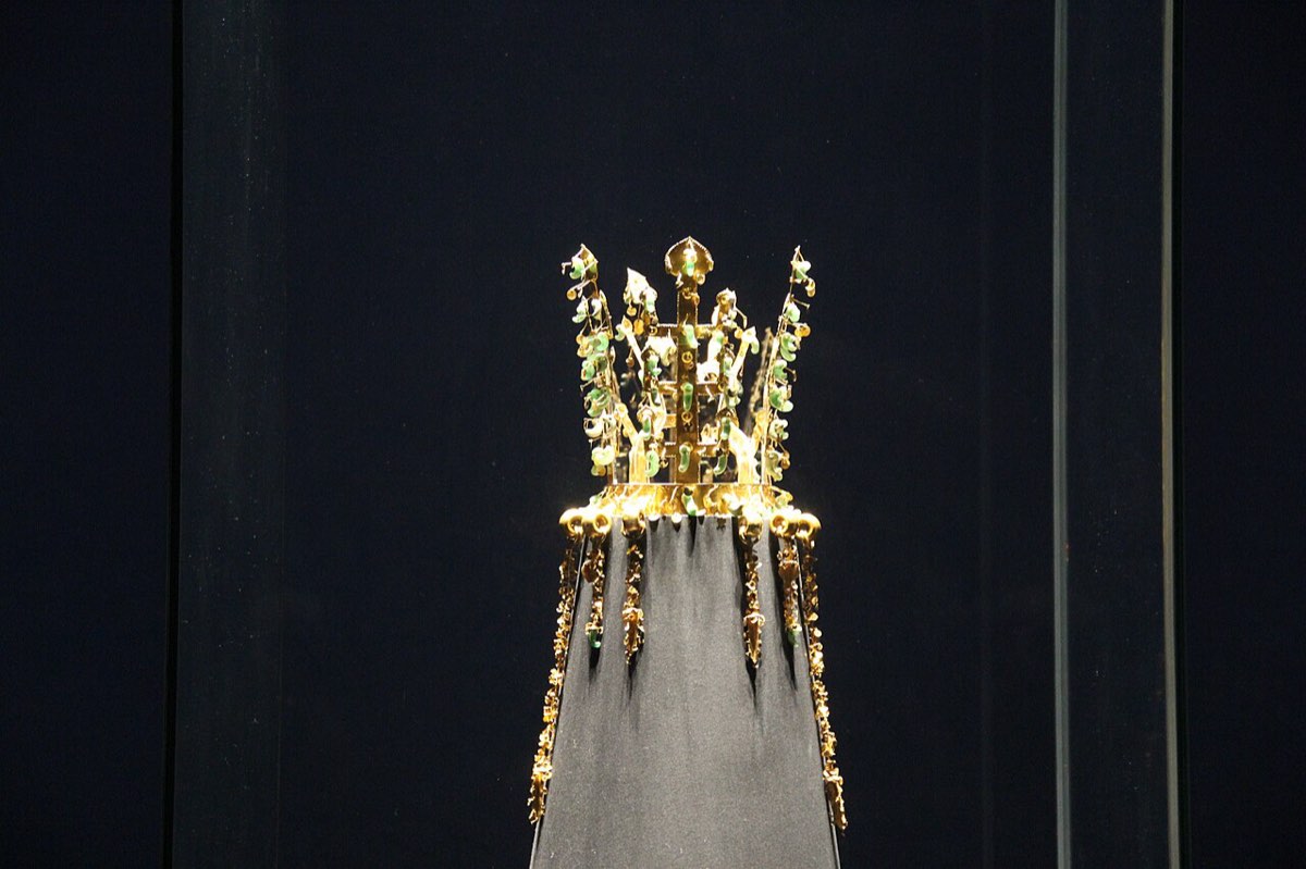 A Silla gold crown with tree-shaped uprights and hanging ornaments in the National Museum of Korea, Seoul.